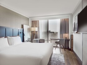 Radisson Blu Waterfront