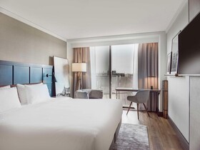 Radisson Blu Waterfront