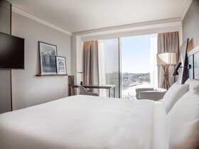 Radisson Blu Waterfront