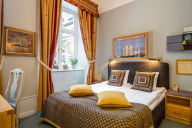 Victory Hotel