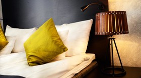Home Hotel Plaza