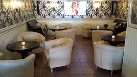 Hotel Bishops Arms Mora