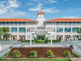 Oasia Resort Sentosa