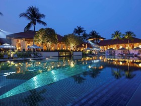 Sofitel Singapore Sentosa Resort & Spa