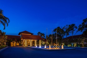 Sofitel Singapore Sentosa Resort & Spa