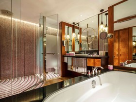 Sofitel Singapore Sentosa Resort & Spa