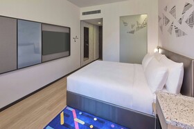 Aloft Singapore Novena