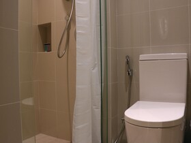 Aqueen Prestige Hotel Jalan Besar