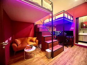 Arena Esports Hotel