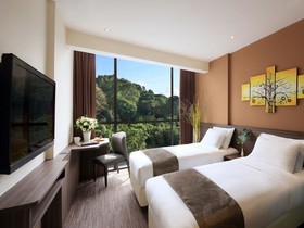 Travelodge Harbourfront