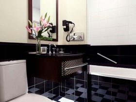 Copthorne King's Hotel Singapore