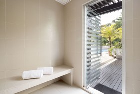 Copthorne King's Hotel Singapore
