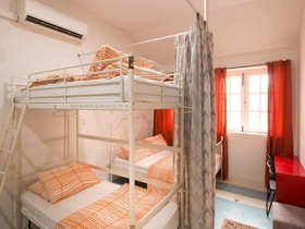 Drop Inn Singapore