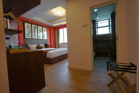 Five/6 Hotel Splendour