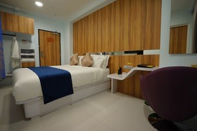 Five/6 Hotel Splendour