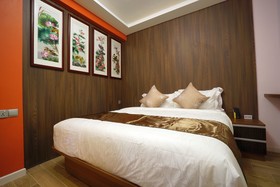 Five/6 Hotel Splendour