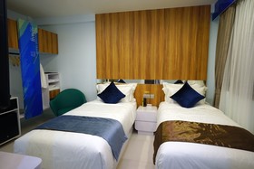Five/6 Hotel Splendour