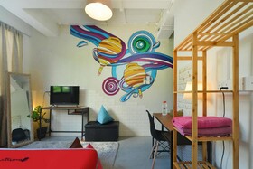Five Stones Hostel by RedDoorz