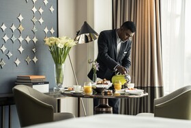 Four Seasons Hotel Singapore