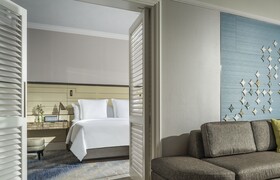 Four Seasons Hotel Singapore