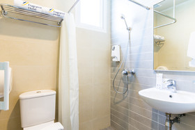 Ibis Budget Singapore Imperial