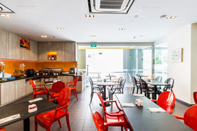Ibis Budget Singapore Imperial
