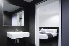 Harbour Ville Hotel Hamilton
