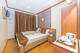 Hotel 81 Premier Princess