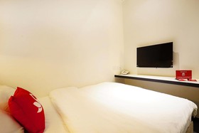 Hotel NuVe by ZEN Rooms