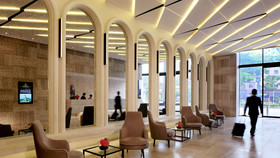 Momentus Hotel Alexandra