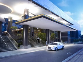 Parkroyal on Beach Road