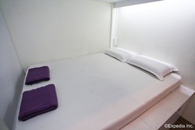 Pillow Talk Hostel
