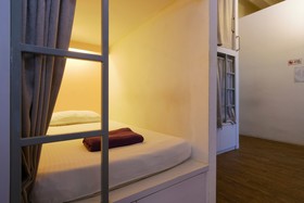 Pillow Talk Hostel