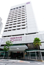 Royal at Queens