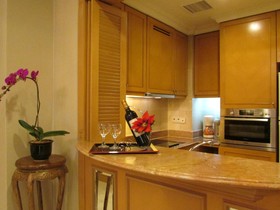 Shangri-La Apartments Singapore