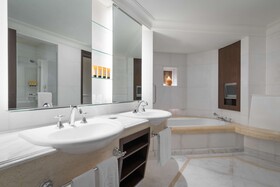 Shangri-La Singapore