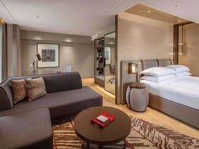 Swissôtel The Stamford