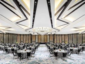 Swissôtel The Stamford