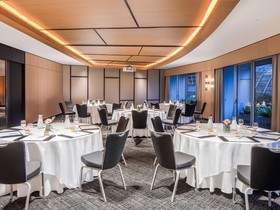 Swissôtel The Stamford