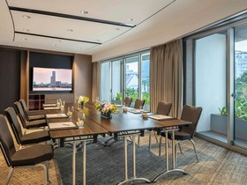 Swissôtel The Stamford