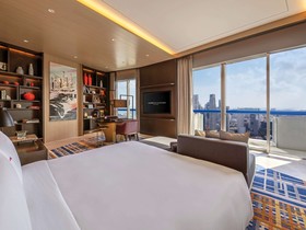 Swissôtel The Stamford