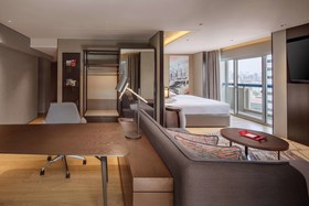 Swissôtel The Stamford