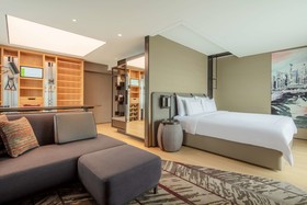 Swissôtel The Stamford