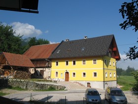 Tubej Apartments