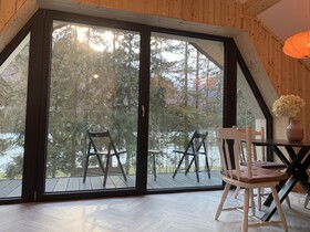 Pine Tree Holiday House