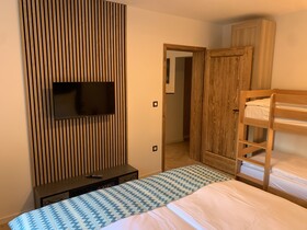 Pine Tree Holiday House
