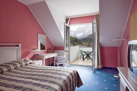 Ramada Hotel & Suites by Wyndham Kranjska Gora