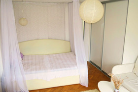 Holiday Rooms & Apartments - Rosy Garden