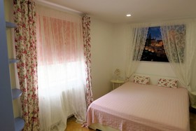 Holiday Rooms & Apartments - Rosy Garden