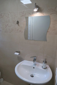 Holiday Rooms & Apartments - Rosy Garden